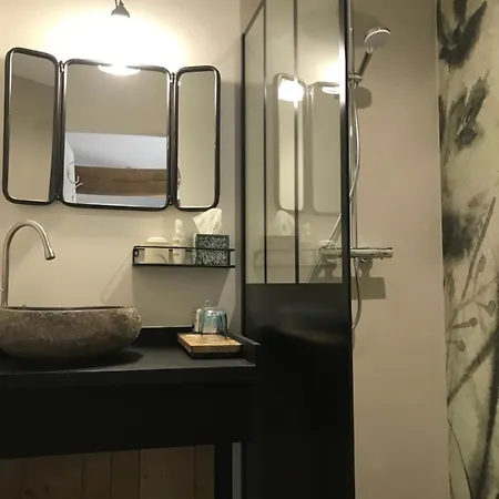 فندق مبيت وإفطار Porte 90 Saint-Georges-du-Bois (Charente-Maritime)