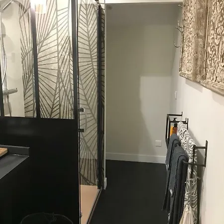 Porte 90 فندق مبيت وإفطار Saint-Georges-du-Bois (Charente-Maritime)